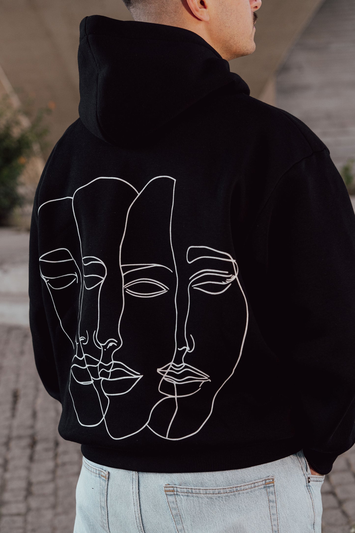 Oversized Hoodie | 3faces – Black